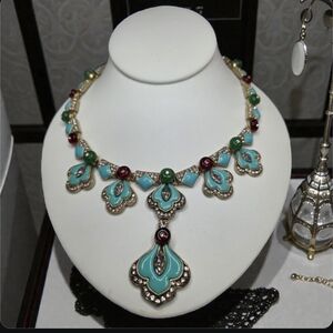 Exquisite Matte Gold Turquoise Enamel Crystal Beaded Statement Necklace